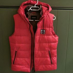 Red puffer vest